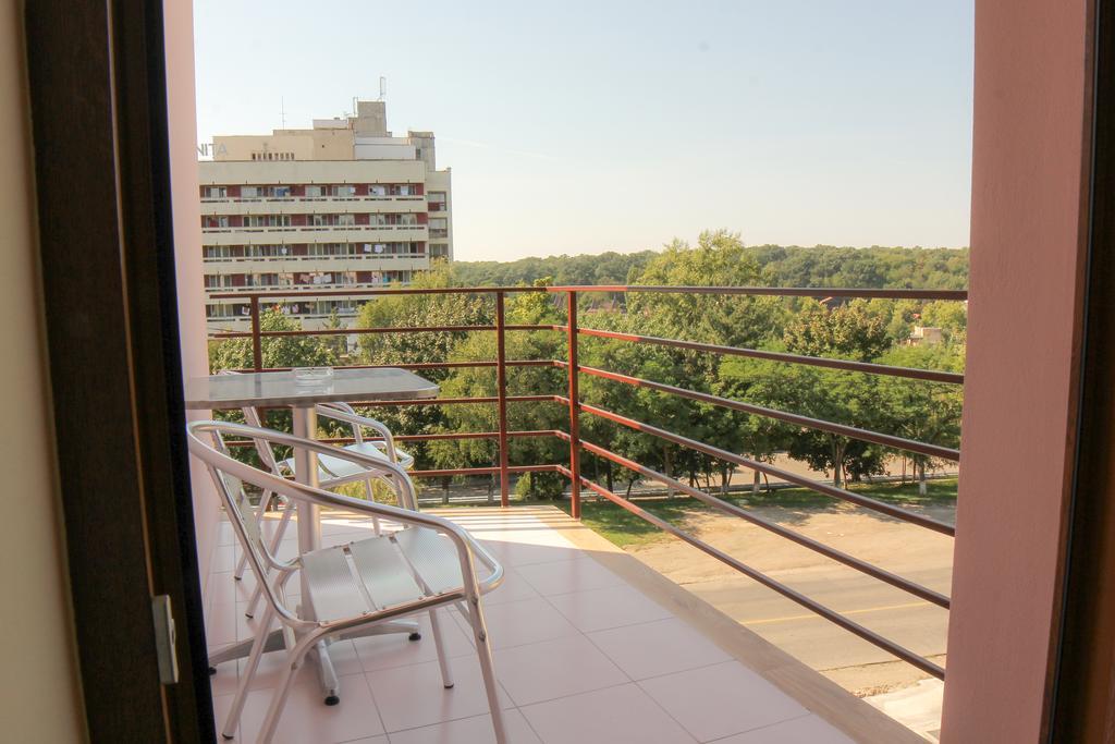 Vila Etikette Băile Felix Стая снимка