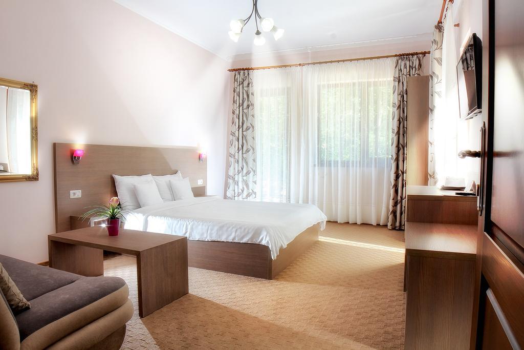 Vila Etikette Băile Felix Екстериор снимка